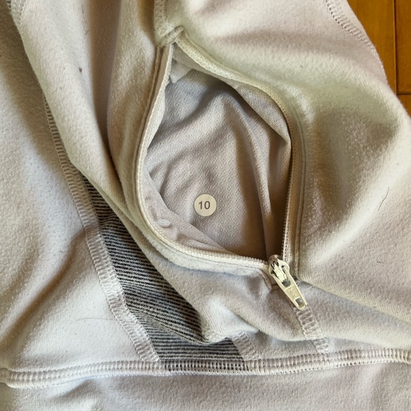 Lululemon In Stride Zip Up - Picture 3 of 5
